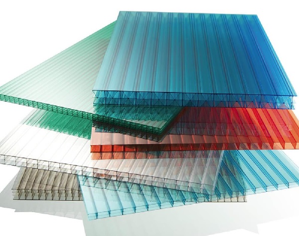 Kích thước tấm lợp nhựa lấy sáng Polycarbonate rỗng ruột