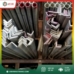 V INOX 201 (40X40X6000) DÀY 3 LY